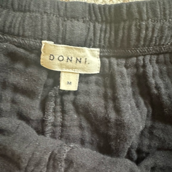 DONNI. Bubble Cargo Short - Picture 2 of 5
